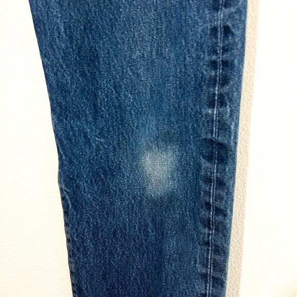 Levi's 501 Jeans Mens 34x30 Button Fly 100% Cotton Straight Leg Medium Wash - Picture 3 of 9